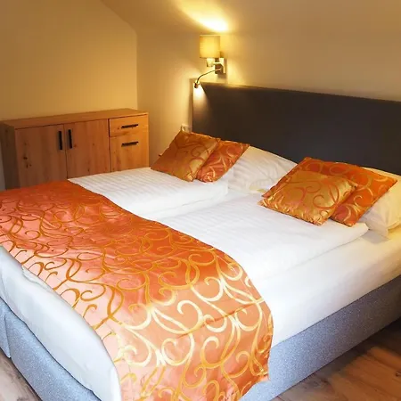 דירה Fuerstenbrunn גרודיג