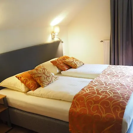 Fuerstenbrunn Διαμέρισμα *